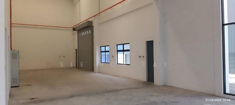 Cluster Factory for Rent in Eco Business Park 2 Senai (Senai) - See Hon Tay - Interior - PropertyGuru.com.my