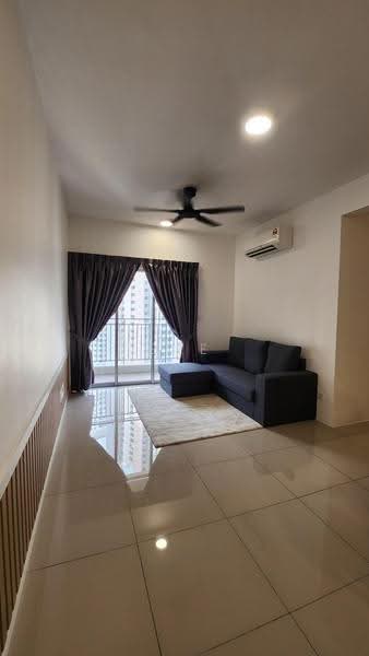 Kondominium untuk Disewa di Vista Harmoni Residences - Bee Suan - Living Room - PropertyGuru.com.my