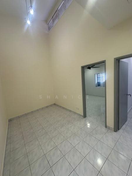 Rumah Teres 2-Tingkat untuk Disewa di Taman Putra Prima (Puchong) - Shanice Low - Interior - PropertyGuru.com.my