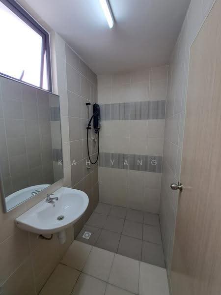 Condominium for Rent at Ideal Venice Residency - Kah Yang - Bathroom - PropertyGuru.com.my
