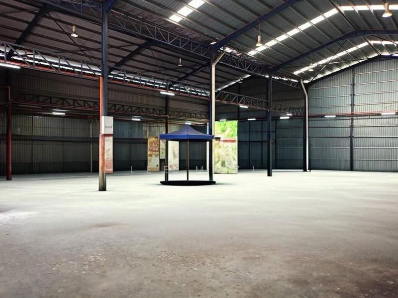 Factory for Rent in Menglembu (Perak) - Lee Muzi - Interior - PropertyGuru.com.my