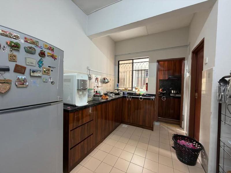 Apartment for Sale at Vista Bayu - Tabris Wong - Kitchen - PropertyGuru.com.my