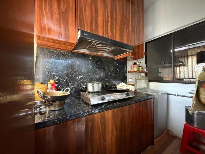 Apartment for Sale at Vista Bayu - Tabris Wong - Kitchen - PropertyGuru.com.my