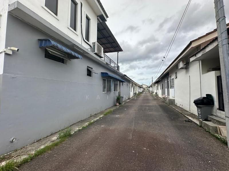 Rumah Teres 1-Tingkat untuk Dijual di Bandar Putra Kulai (Kulai) - Kai Ni - Exterior - PropertyGuru.com.my