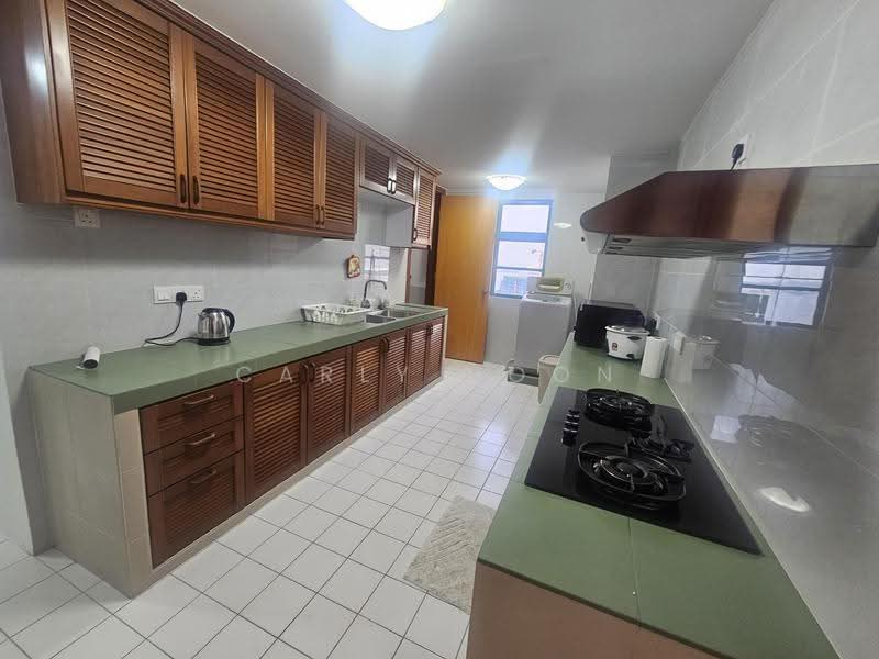 Kondominium untuk Disewa di The Straits View Condominium - Carly Voon - Kitchen - PropertyGuru.com.my