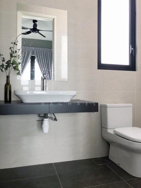 Apartment for Sale at Eco Nest @ Eco Botanic - Rachael Lew - Bathroom - PropertyGuru.com.my