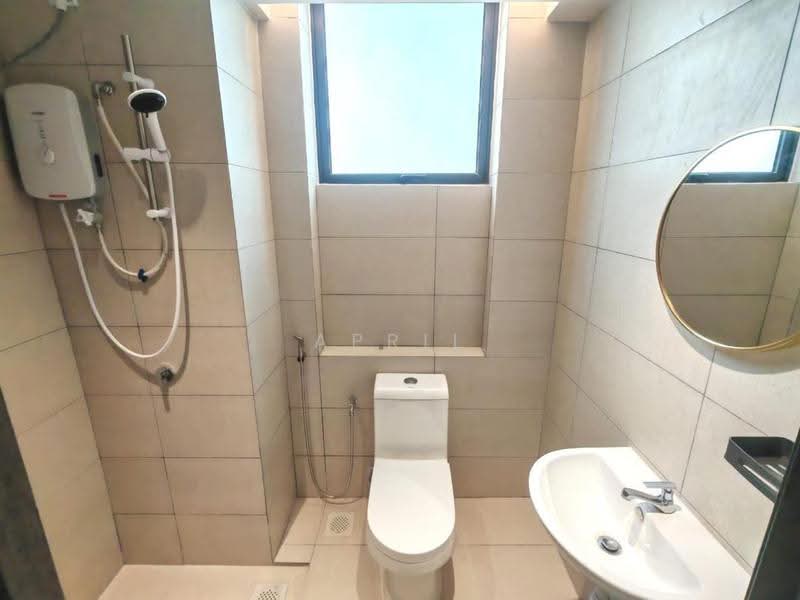 Kediaman Servis untuk Disewa di Vista Tiara (MBW Bay) - April Chin - Bathroom - PropertyGuru.com.my