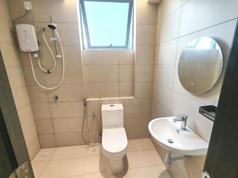 Kediaman Servis untuk Disewa di Vista Tiara (MBW Bay) - April Chin - Bathroom - PropertyGuru.com.my
