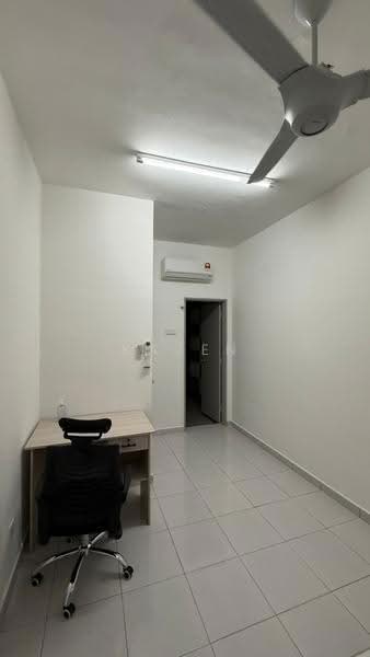 Kediaman Servis untuk Disewa di Residensi Emas - Kazen Liew - Study - PropertyGuru.com.my