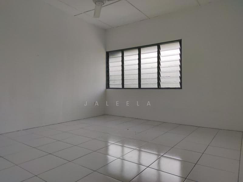 Rumah Flat untuk Disewa di Taman Sri Muda - Jaleela Banu Ahmad - Interior - PropertyGuru.com.my