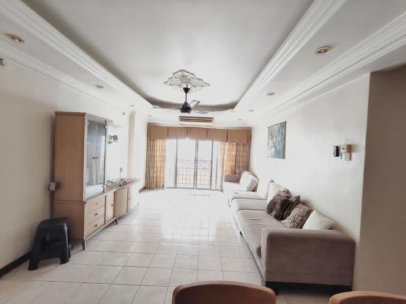 Kondominium untuk Dijual di Vista Komanwel A - Kelvin Ng - Living Room - PropertyGuru.com.my