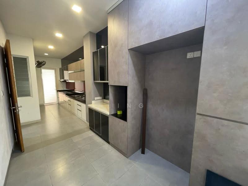 Bungalow House for Sale in Sunway Rymba Hills (Petaling Jaya) - Eling Loo - Kitchen - PropertyGuru.com.my
