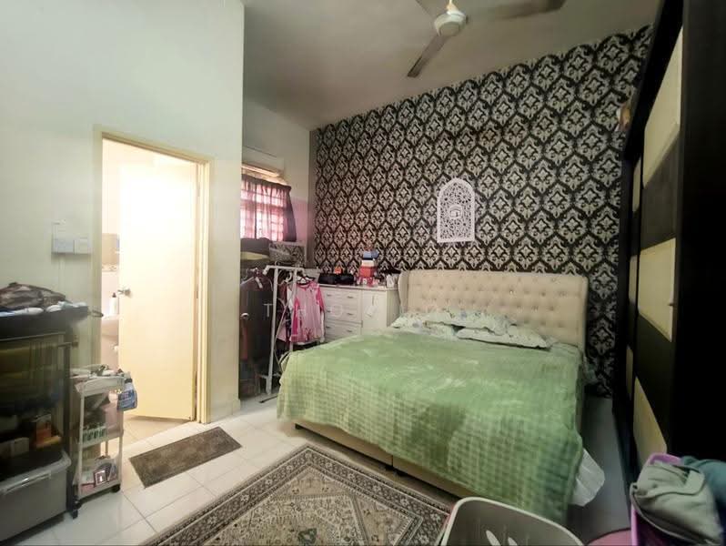 Rumah Teres 2.5-Tingkat untuk Dijual di Ukay Perdana (Ulu Kelang) - Thoriq Suparman - Bedroom - PropertyGuru.com.my