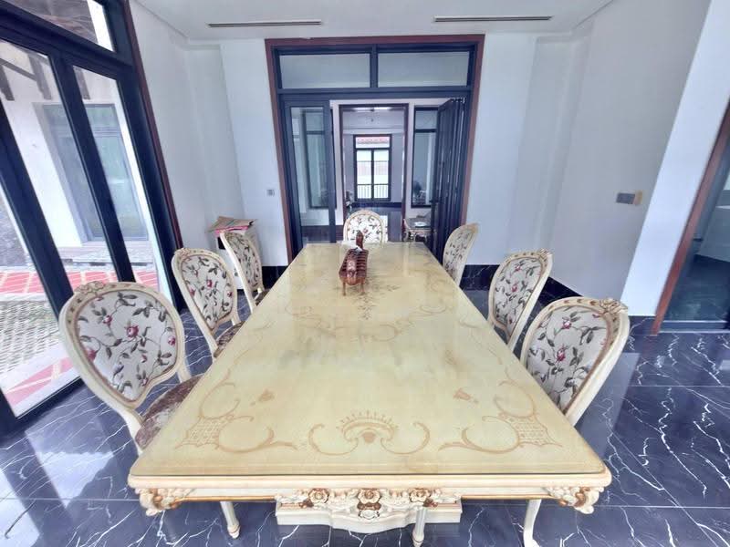 Bungalow House for Sale in Bukit Jelutong (Shah Alam) - Adzura Zamedin - Dining Room - PropertyGuru.com.my