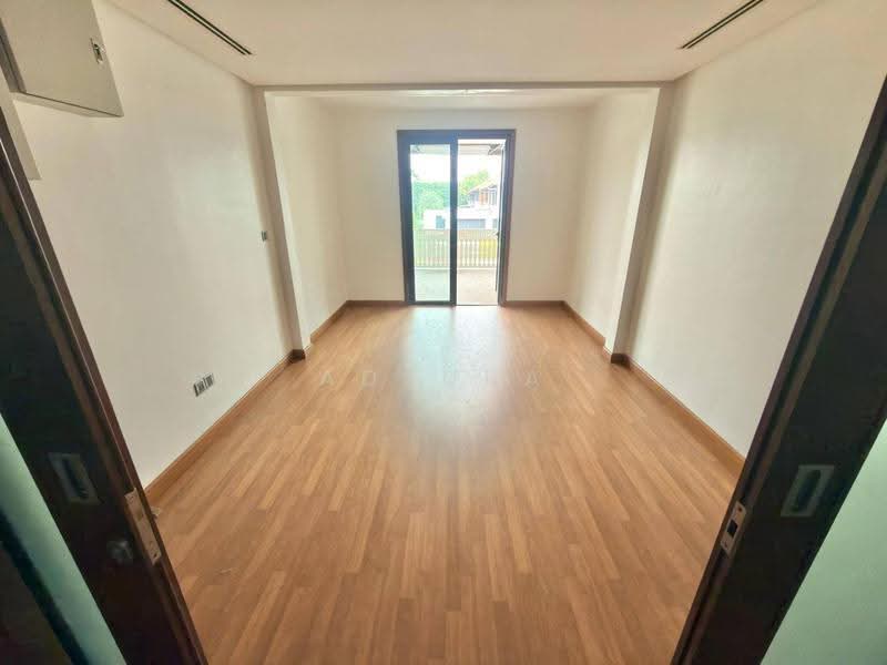 Bungalow House for Sale in Bukit Jelutong (Shah Alam) - Adzura Zamedin - Interior - PropertyGuru.com.my