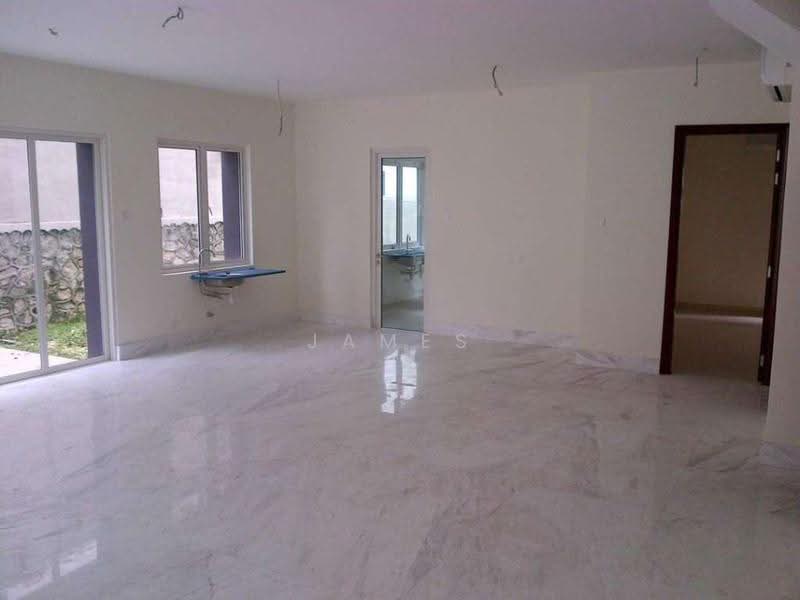 Semi-Detached House for Sale in Ampang (Selangor) - James Tan - Living Room - PropertyGuru.com.my