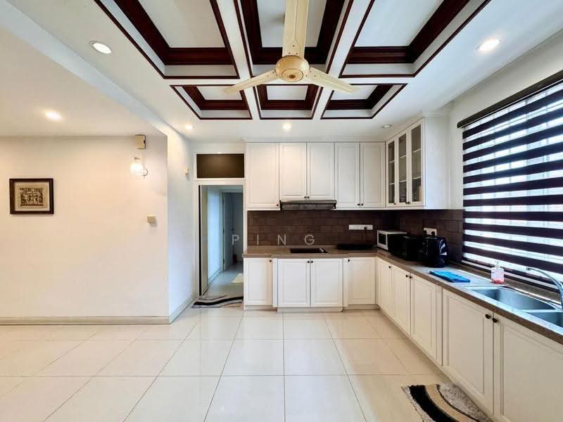 Bungalow House untuk Dijual di Minden Heights (Gelugor) - Ping Koay - Kitchen - PropertyGuru.com.my