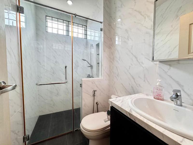 Bungalow House untuk Dijual di Minden Heights (Gelugor) - Ping Koay - Bathroom - PropertyGuru.com.my