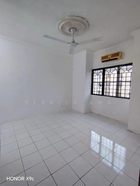 Pangsapuri untuk Disewa di Pangsapuri Flora II - Derrick Ang - Interior - PropertyGuru.com.my
