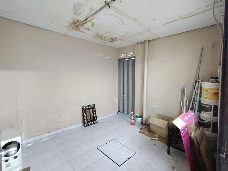 Rumah Teres 1-Tingkat untuk Dijual di Taman Subang Baru (Sungai Buloh) - Nik Hazizullah - PropertyGuru.com.my
