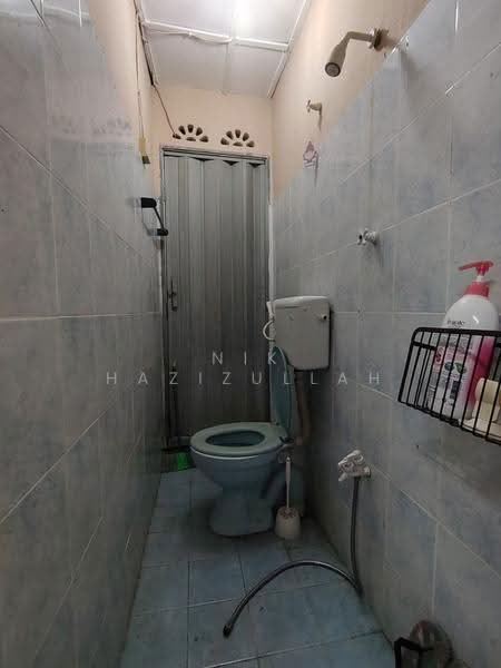 Rumah Teres 1-Tingkat untuk Dijual di Taman Subang Baru (Sungai Buloh) - Nik Hazizullah - PropertyGuru.com.my