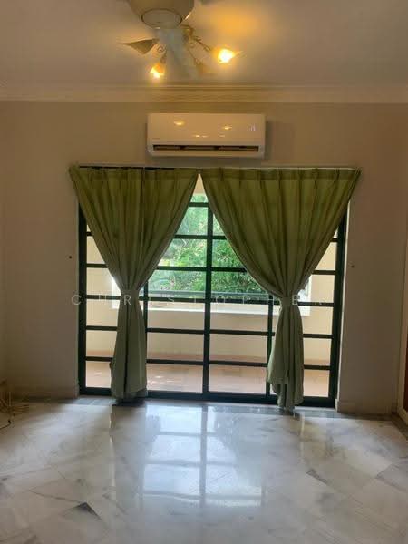 Townhouse for Sale in KL City Centre (Kuala Lumpur) - Christopher Lim - Balcony - PropertyGuru.com.my