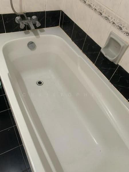 Townhouse for Sale in KL City Centre (Kuala Lumpur) - Christopher Lim - Bathroom - PropertyGuru.com.my