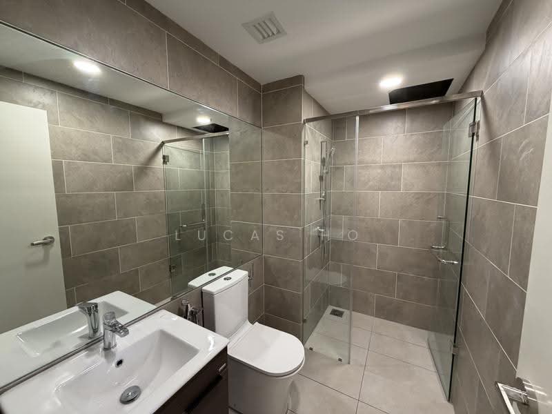 Kediaman Servis untuk Disewa di Residensi Estetik 8 (Est8) - Lucas Ho - Bathroom - PropertyGuru.com.my
