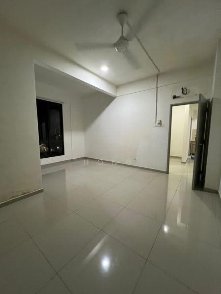 Condominium for Rent at The Promenade - Hong . - Living Room - PropertyGuru.com.my