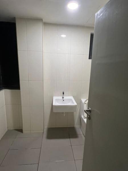 Condominium for Rent at The Promenade - Hong . - Bathroom - PropertyGuru.com.my