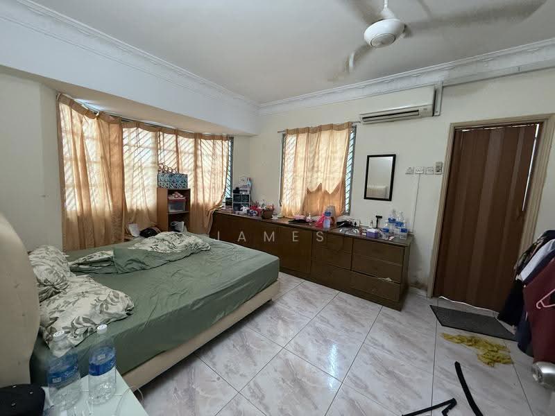 Condominium for Sale at Heritage - James Tan - Bedroom - PropertyGuru.com.my