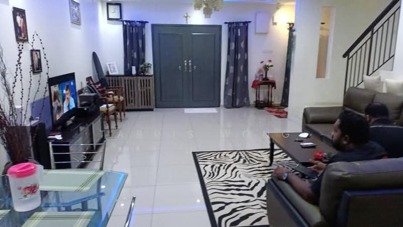 Terraced House for Sale in Bandar Botanic (Klang) - Tabris Wong - Living Room - PropertyGuru.com.my