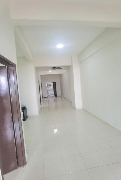 Kediaman Servis untuk Dijual di Sun City (Plaza Mentari) - Calvin Lee - Corridor - PropertyGuru.com.my