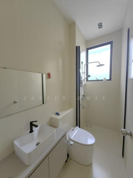 Rumah Berkembar untuk Disewa di Taman Ekoflora (Johor Bahru) - Jasper Gwee - Bathroom - PropertyGuru.com.my