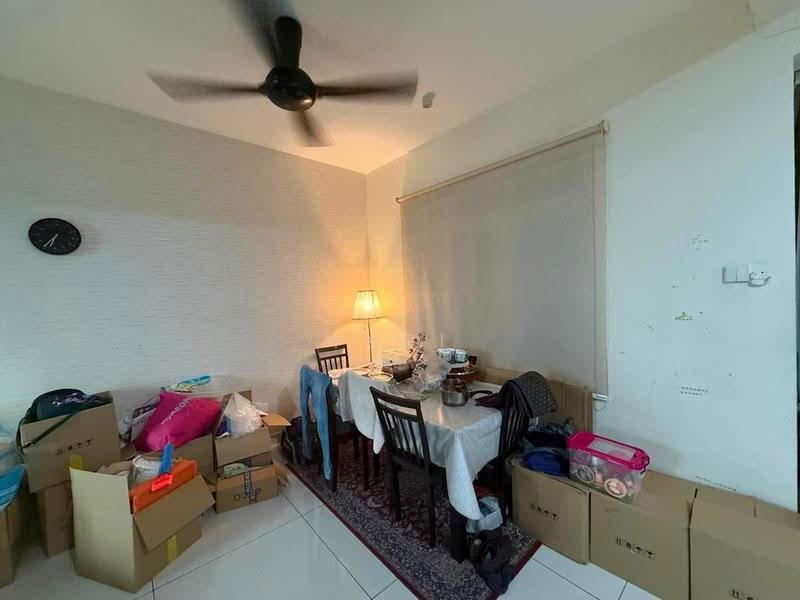 Kondominium untuk Dijual di Saville @ The Park - Yubi Leong - Dining Room - PropertyGuru.com.my