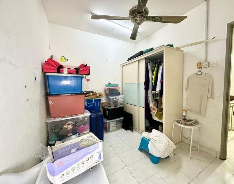 3-storey Terraced House for Sale in Taman Selayang Mulia (Selayang) - Thoriq Suparman - Interior - PropertyGuru.com.my