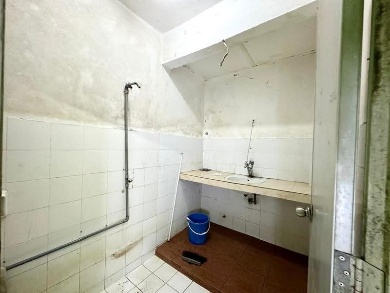 3-storey Terraced House for Sale in Taman Selayang Mulia (Selayang) - Thoriq Suparman - Interior - PropertyGuru.com.my