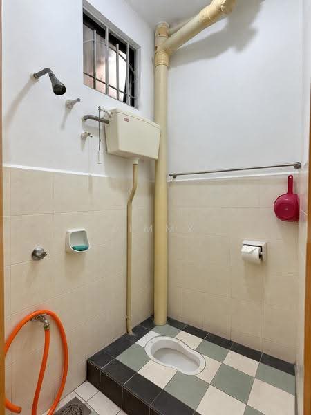 Rumah Teres 2-Tingkat untuk Dijual di Bandar Mahkota Cheras (Cheras) - Jimmy Ng - Bathroom - PropertyGuru.com.my