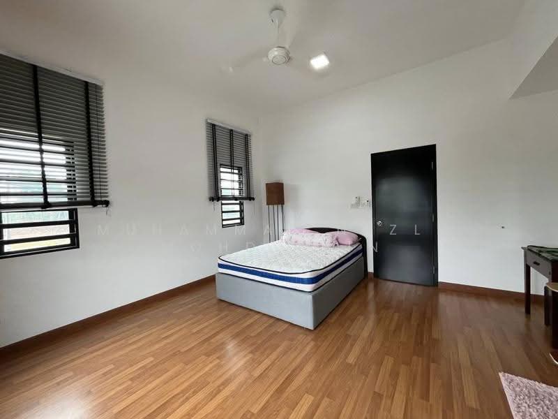 2-storey Terraced House for Rent in Sungai Merab (Dengkil) - Muhammad Nazli Mohd Amin - Bedroom - PropertyGuru.com.my