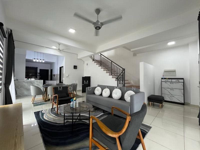 2-storey Terraced House for Rent in Sungai Merab (Dengkil) - Muhammad Nazli Mohd Amin - Living Room - PropertyGuru.com.my