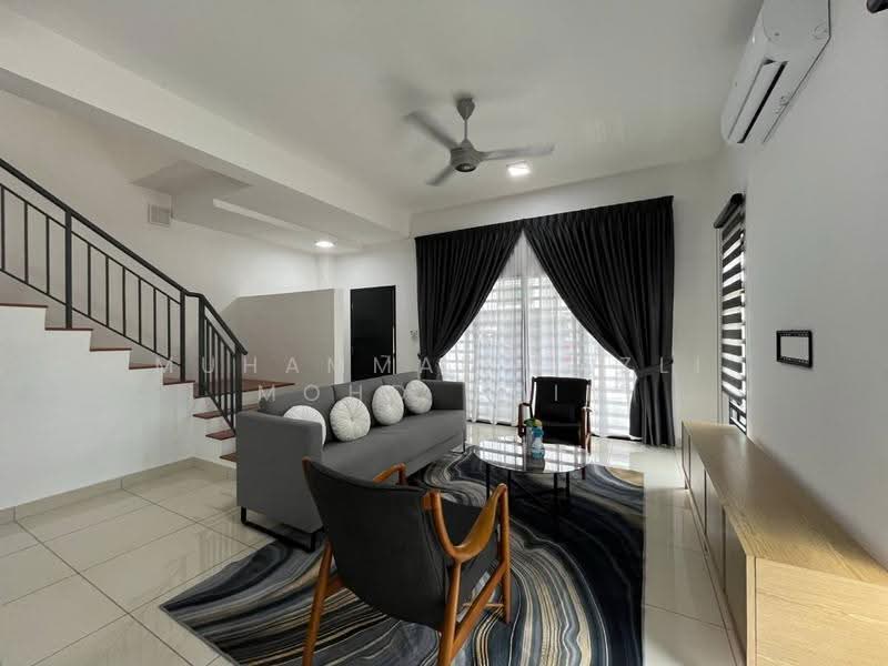 2-storey Terraced House for Rent in Sungai Merab (Dengkil) - Muhammad Nazli Mohd Amin - Living Room - PropertyGuru.com.my
