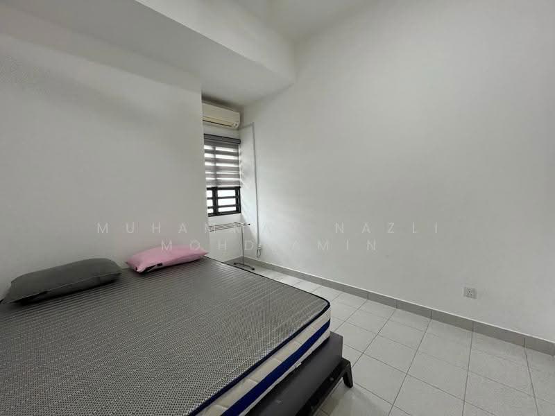 2-storey Terraced House for Rent in Sungai Merab (Dengkil) - Muhammad Nazli Mohd Amin - Bedroom - PropertyGuru.com.my