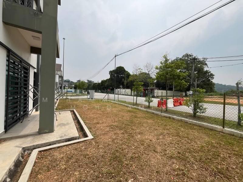 2-storey Terraced House for Rent in Sungai Merab (Dengkil) - Muhammad Nazli Mohd Amin - Exterior - PropertyGuru.com.my
