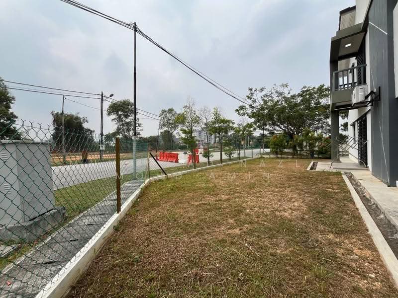 2-storey Terraced House for Rent in Sungai Merab (Dengkil) - Muhammad Nazli Mohd Amin - Exterior - PropertyGuru.com.my