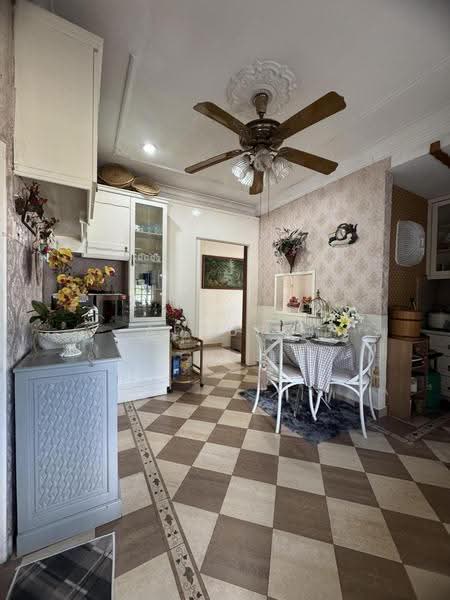 Bungalow House untuk Dijual di Alor Setar (Kedah) - Adzura Zamedin - Kitchen - PropertyGuru.com.my