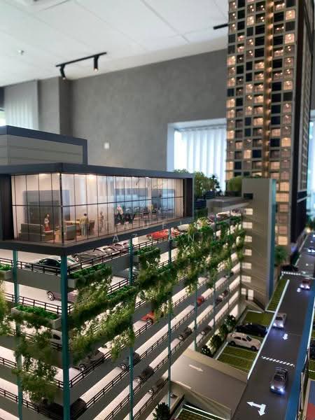 Kediaman Servis untuk Dijual di The Vybe @ Techzone - Taufiq Azlan - Exterior - PropertyGuru.com.my