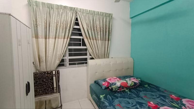 Condominium for Rent at Hijauan Heights - Terry Yee - Bedroom - PropertyGuru.com.my