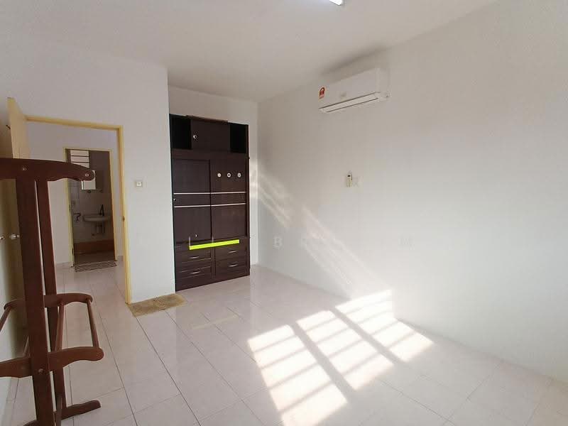 Condominium for Sale at De Rozelle - Azli Ibrahim - Interior - PropertyGuru.com.my