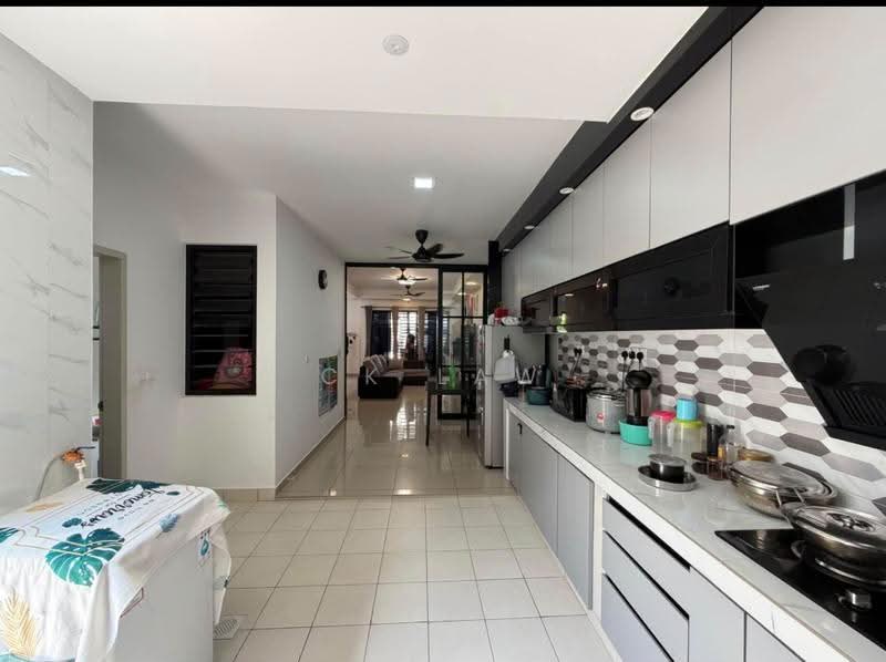 Rumah Teres 2-Tingkat untuk Dijual di Setia Ecohill (Semenyih) - CK Law - Kitchen - PropertyGuru.com.my