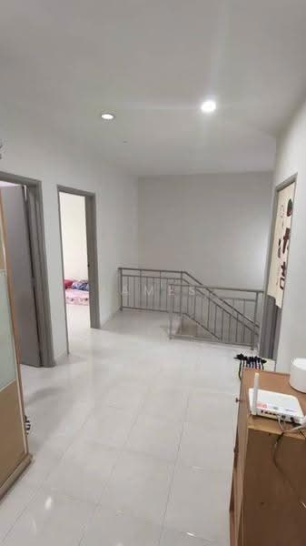 2-storey Terraced House for Sale in Taman Nusa Bestari (Iskandar Puteri (Nusajaya)) - James Bong - Corridor - PropertyGuru.com.my